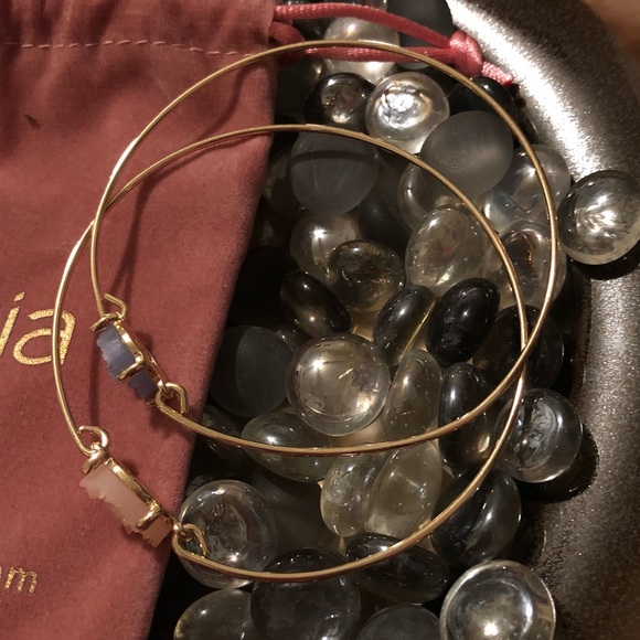 Kevia bracelets - Picture 4 of 4